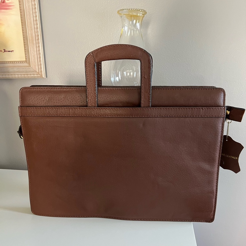 Elegant Brown Leather Men's Bag